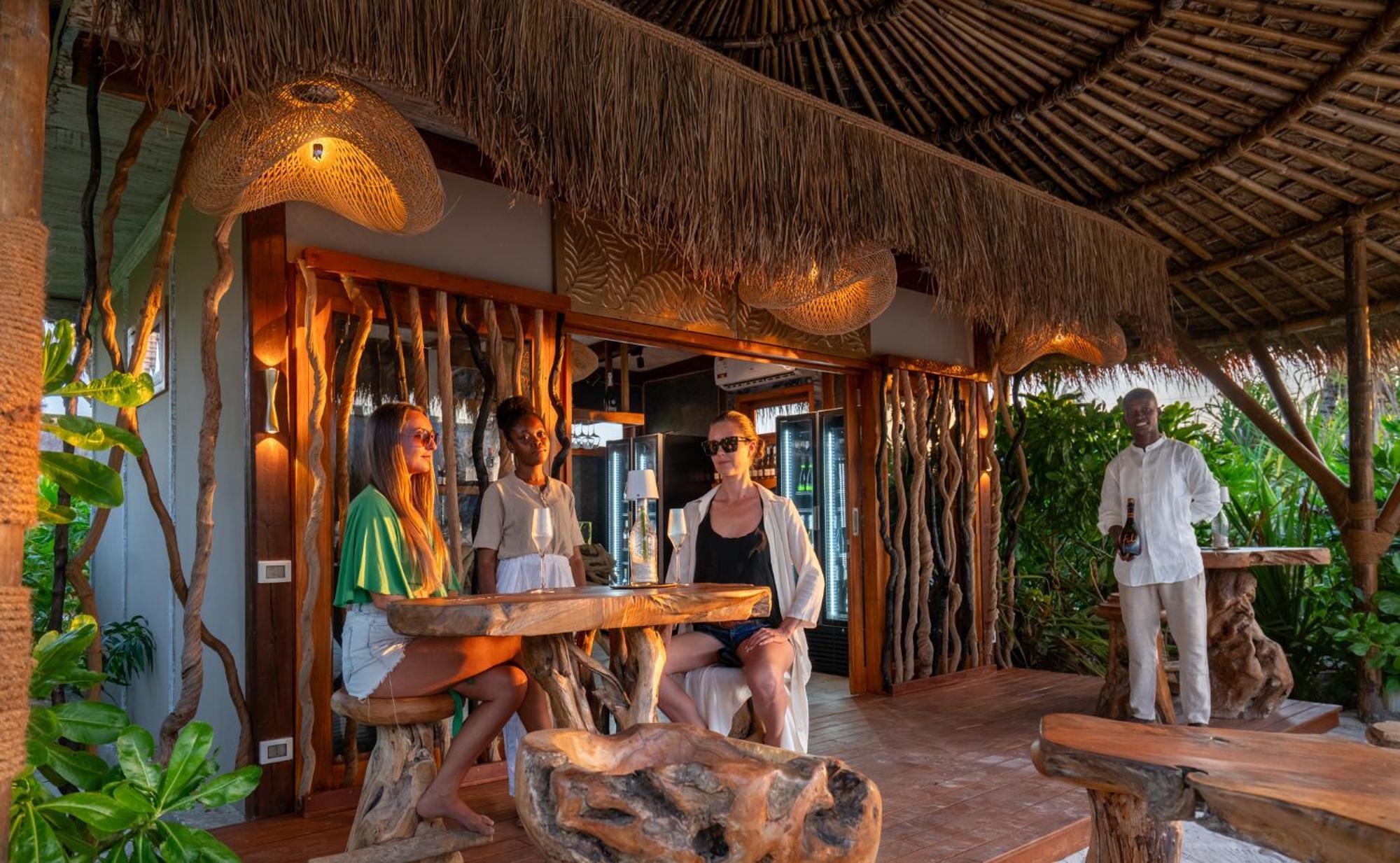 Sensations Eco-Chic Hotel Pwani Mchangani Eksteriør billede